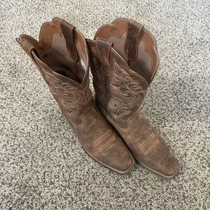 Ariat Brown Western Boots